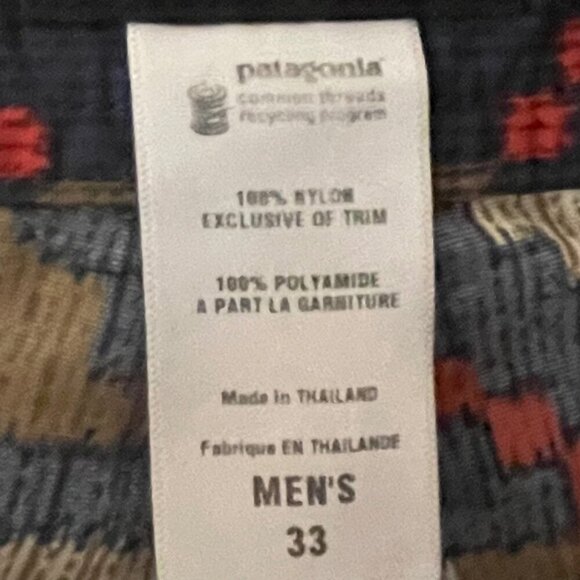 Patagonia Mens Board Shorts Size 33 Geometric Aztec Beach Vacation Surf Swimwear - Picture 7 of 7